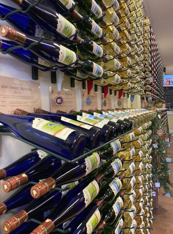 W Series Presentation Row Display (wall mounted metal wine rack kit)